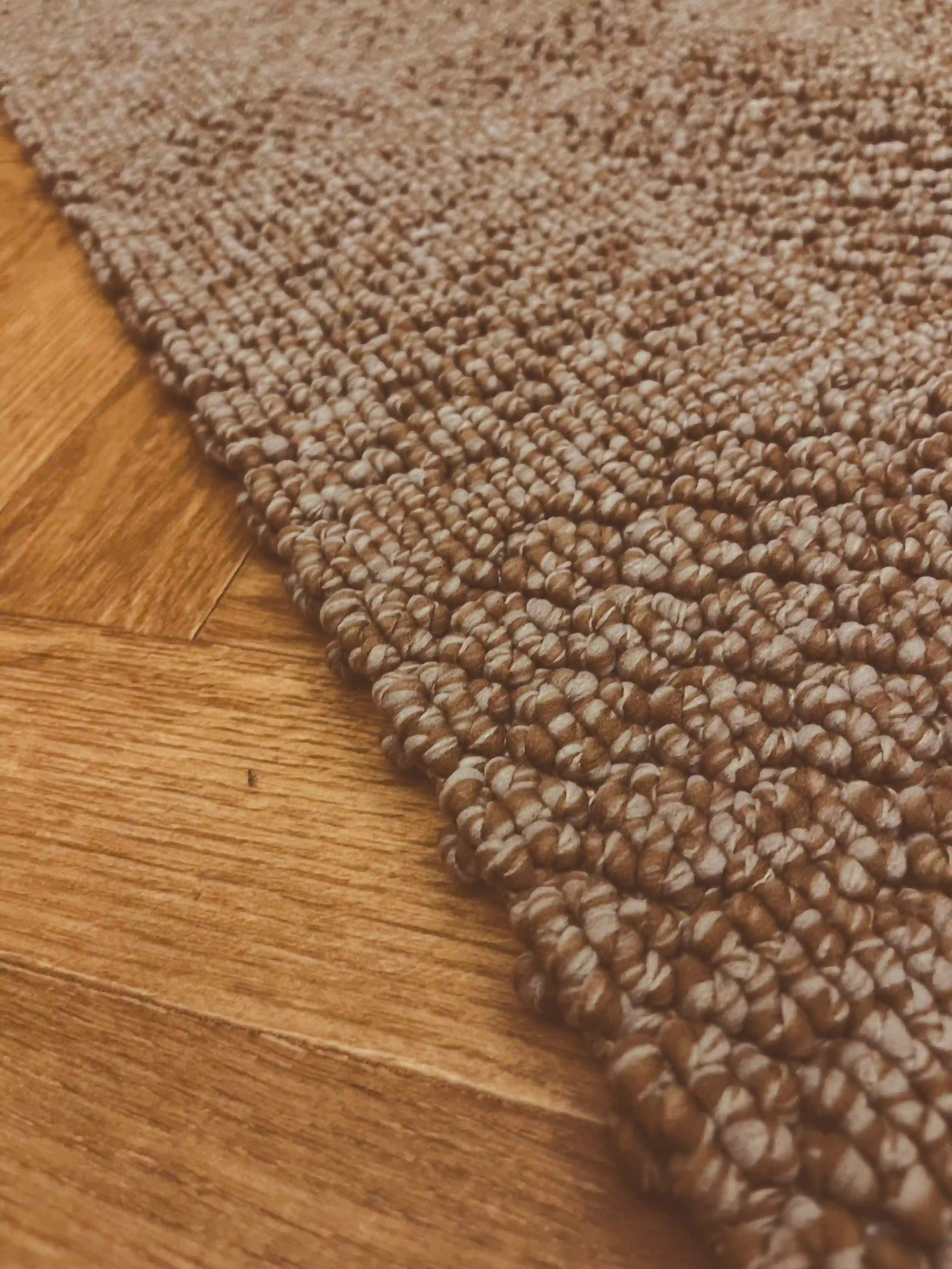 שטיח וויב לולאות 268 02 חום | WEAVE