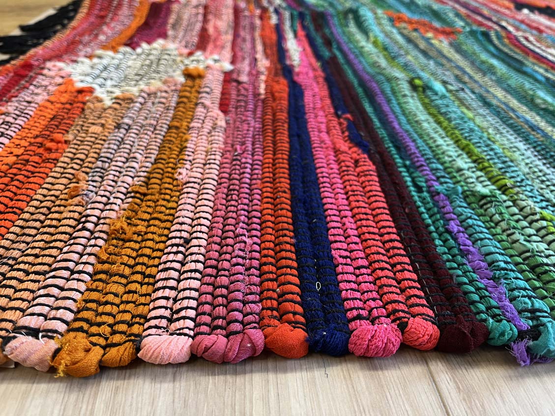 שטיח מומבאי צבעוני 802 MUMBAI