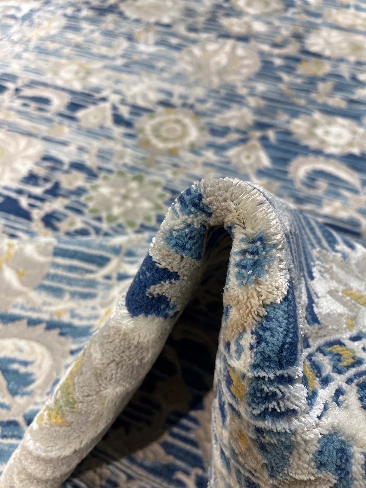 שטיח אור הירח כחול 437 MOON LIGHT